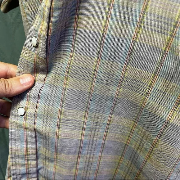 Vintage Men's Plaid Pearl Snap Short Sleeve Shirt - Size Large - Picture 9 of 14
